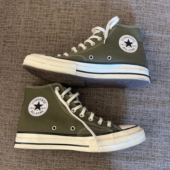 Converse Other - Chuck Taylors- converse GREEN size 8 high tops